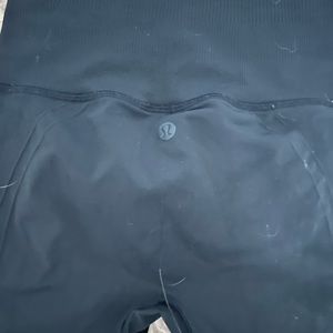 Lululemon leggings 25”